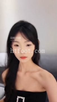 ZB10705 婉晴大大-闺蜜弟弟半夜跑我房间偷舔脚46分钟