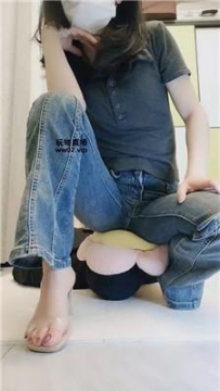 【调教视频】【灵竹】粗高跟碾压踩踏专场 bf53174