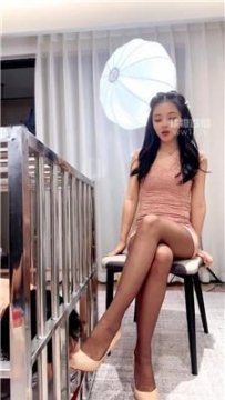 【调教视频】【沐沐】超美女神黑丝辱 JS251229-41