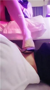 【调教视频】【糖糖】高跟美腿碾压踩 JS251027-6