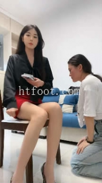 ZB8680 西彤】可怜的女奴79分钟