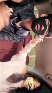 【调教视频】【素人饮水机】陪酒小妹车内调奴 JS251030-21