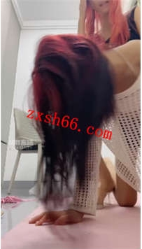 TLZB25835小郁-女主骑女奴抽打耳光互动18分