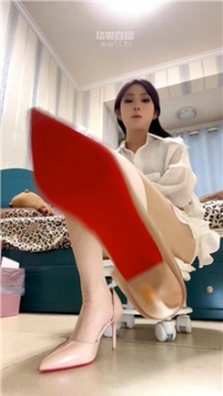 【第一视角】【零心】高跟肉丝    251219-13