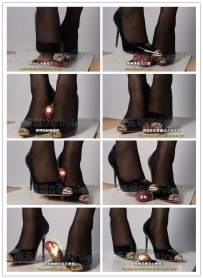 【绝美梦二女神】十月最新高跟黑丝隔板踩DD狂吐16分