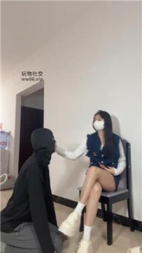 【调教视频】【甜恬】美少女S白袜踩绿帽奴 bf48866