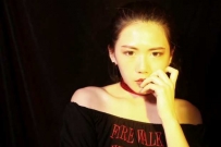 15250【三主踩踏】黑丝!棉袜!三女主轮流蹦踩全体重踩头！
