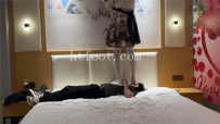 AC2172 【喵咔】全体重丨跳踩丨Lolita 白丝+拖鞋全体重踩头踩脖子踩脸单脚残忍