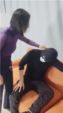 【调教视频】【此时此刻】成熟女白领首调 JS251031-10