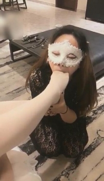 12793【晴公主女女】超狠羞辱臭丝袜脚插嘴