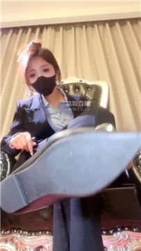 【第一视角】【毒】平底黑丝臀炸    260325-12