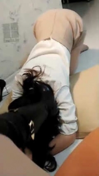 TL5107 维亚 踩踏羞辱鞭打耳光母狗