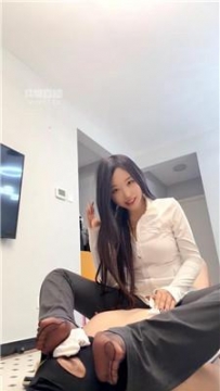 【调教视频】【缈缈S】裤里丝瑜伽裤踢裆虐 bf60967