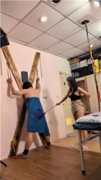 【调教视频】【海洋】双S-吊绑重度sp场【双视角版】 JS251125-22