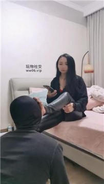 【调教视频】【啊雅】裸足碾压踩/皮裤坐脸窒息 bf49035