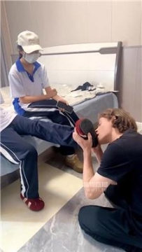 【调教视频】【足彩馆】双S-学生主玩鬼佬 bf59972