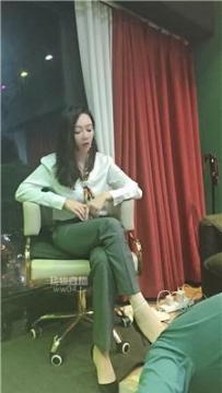 【调教视频】【咩祖】和小姨一起玩两兄弟【双视角版】  JS251101-19