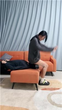 【调教视频】【猴歌】超短热裤白袜女神调 bf59474