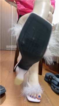 【第一视角】【圆圆】爬进来被羞辱    250921-31