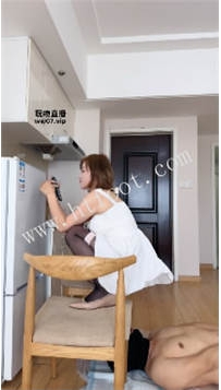 ZB6684 Mico兔】带素人闺蜜调教45分钟