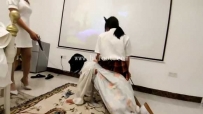 26361  【00后蕬小乃】双人骑乘女M，闻舔丝袜脚
