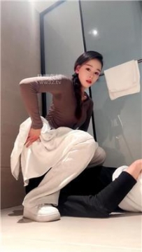 【调教视频】【繁星女宝】御姐长靴脚下亡魂 JS260405-24