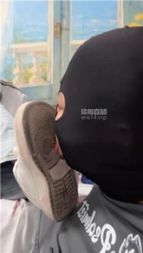 【调教视频】【久久】清理超脏鞋底-头压马桶 bf57711