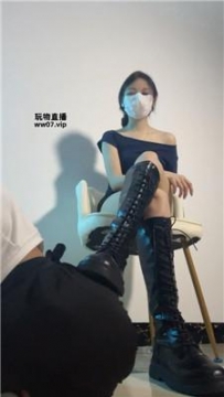 【调教视频】【甜恬】胯下羞辱-脏长靴狗舌清理 JS250521-13