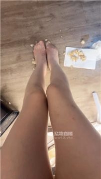 【第一视角】【希娜】丝足喂食    250811-13