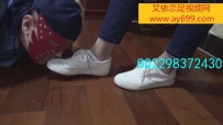 3812 美女教练的小白鞋故事-休闲裤装随意运动