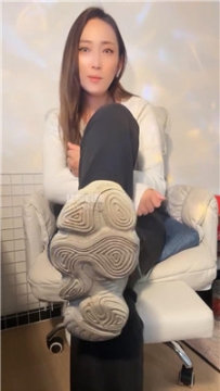 【第一视角】【妙可】黑棉袜裤里丝运动鞋    251118-10