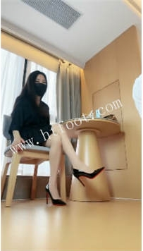 ZB4349 丽娜】女上司调教下属44分钟