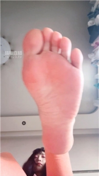 【第一视角】【兔粉粉】裸足辱骂    260312-8