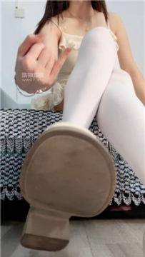 【第一视角】【兔兔酱】口水超脏白丝    250606-27