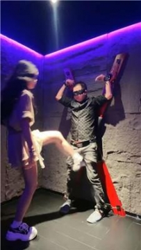 【调教视频】【西彤】体校女神-刑房刑具固定重度抽 JS250529-21