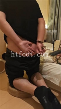 ZB11694 可乐-惩罚狗45分钟