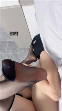 【调教视频】【泡泡】酸臭黑丝恋足舔 JS250519-38