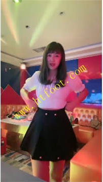 TL34744 御萝邢】KTV调教21分钟
