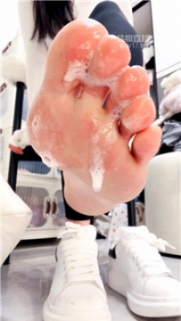 【第一视角】【妮蔻】裸足口水炸J    251226-15