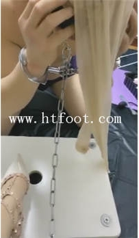 TL14007 冰后S调教家奴21分钟