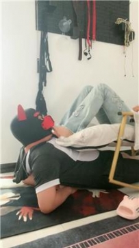 【调教视频】【五公主】无意识-素人-恋足舔 JS250528-2