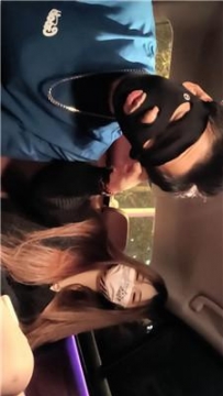 【调教视频】【素人饮水机】长靴白袜车内调贱奴 JS251122-32