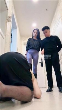 【调教视频】【可可夫妻】胶带捆绑涂鸦虐绿帽 JS251123-1