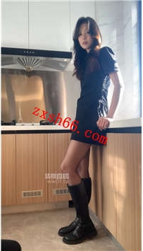 TLZB25741女生也能很暴力-纹身妹黑丝长筒靴38分