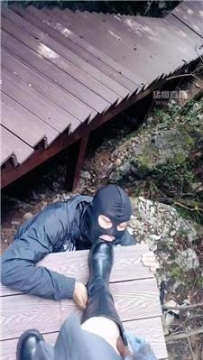 【调教视频】【琳园长】户外过道训狗 JS251029-9