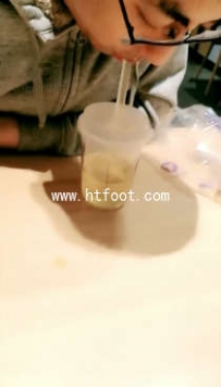 TL12237 Kitty 商场圣水加车库遛狗