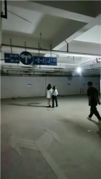 【调教视频】【然然而】双S-地下车库-踢踹舔脏鞋【双视角版】 bf55931