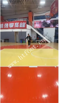 TL44685 樱木花道】篮球馆开发170棉袜素人31分钟