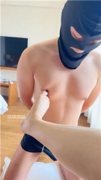 【调教视频】【白鸽老师】人体烟灰缸-脚插嘴-虐乳sp JS250814-35