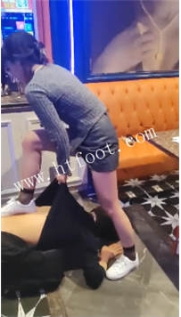 TL45823 虎】ktv打老狗23分钟